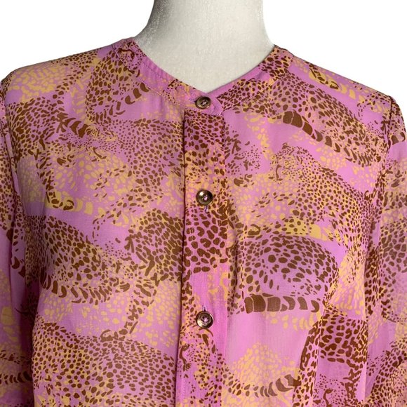 Cabi Leopard Minx Sheer Blouse Top M Lilac Flutter Half Sleeves Button Up - Picture 2 of 7